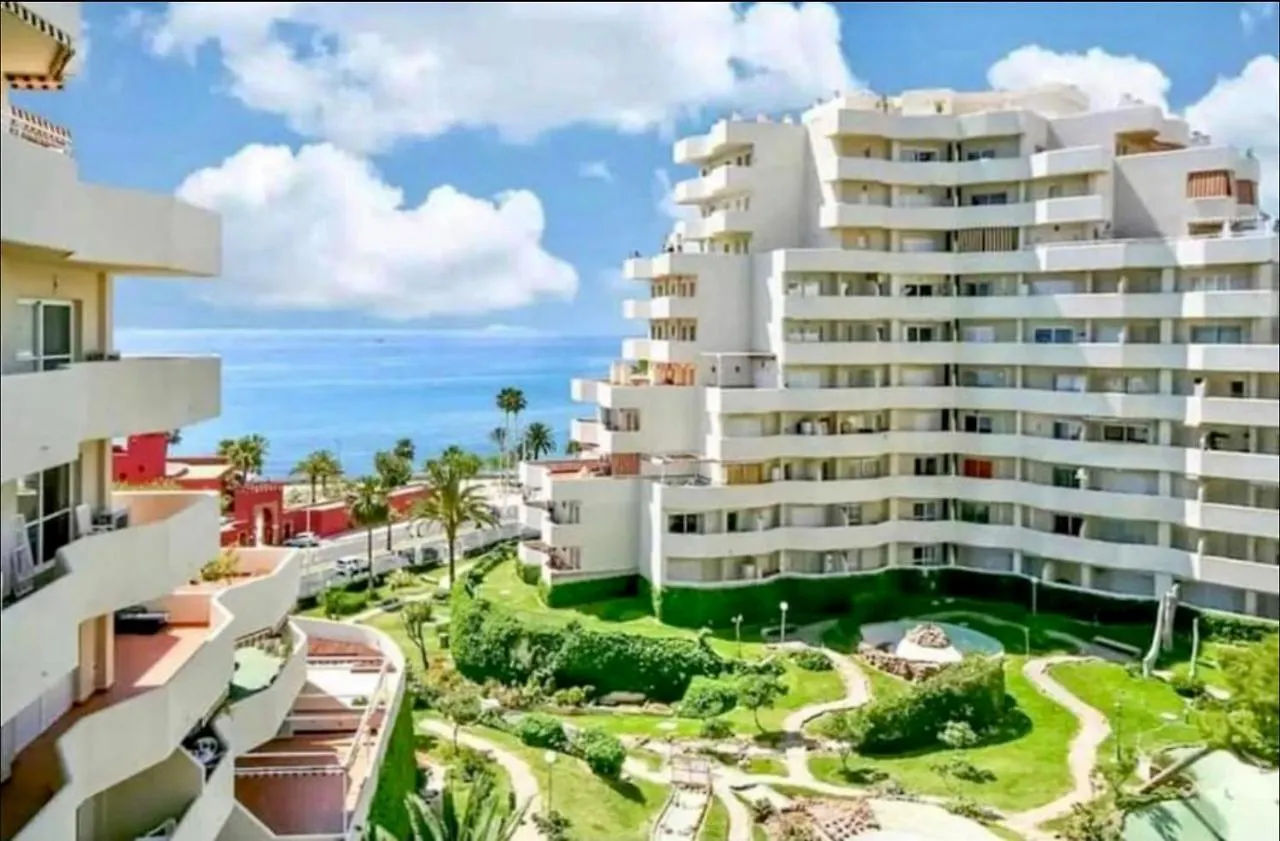 Apartamento BenalBeach Casa Kito Relax 1ª Linea de Playa Benalmádena